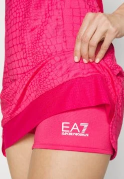 EA7 Emporio Armani Tennis Pro Freestyle Dress - Jurken - Fancy Pink Yarrow 10 EA7 Emporio Armani Tennis Pro Freestyle Dress - Jurken - Fancy Pink Yarrow -Geselecteerde Modieuze Dameskledingwinkels 00859aa4c2da46fbb7390be84638e9aa