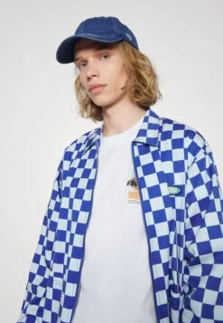 YOURTURN Unisex - T-Shirt Print - White -Geselecteerde Modieuze Dameskledingwinkels 0b7d418ea8104d16a445257006328e88