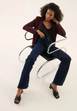 Anna Field Blazer - Bordeaux -Geselecteerde Modieuze Dameskledingwinkels 11a04166209043a298f1e1f7c91f01e9