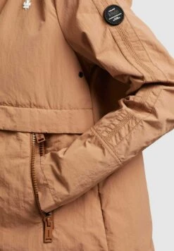 Khujo Zahira3 - Lichte Jas - Toffee -Geselecteerde Modieuze Dameskledingwinkels 1b88c6d5c16c4b5493eaa5446721847e