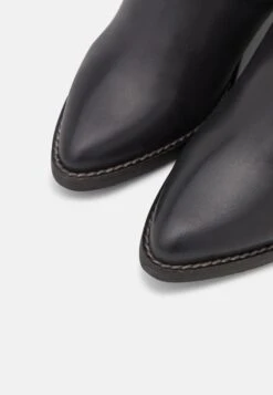 MTNG Teo - Cowboy-/Bikerlaarzen - Black 8 MTNG Teo - Cowboy-/Bikerlaarzen - Black -Geselecteerde Modieuze Dameskledingwinkels 1bf96e993d834b8d809a99d3b4f63a6f