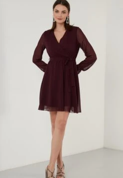 Geselecteerde Modieuze Dameskledingwinkels -Geselecteerde Modieuze Dameskledingwinkels 2d2be7c237b347efb93fdd5239fe904c