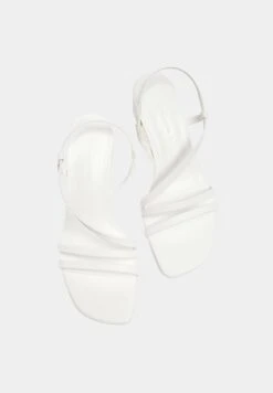 PULL & BEAR Absatz Mit Gekreuzten Riemen - Sandalen - White -Geselecteerde Modieuze Dameskledingwinkels 305a1c9e81c04cc9869bb8f76d0da0d9