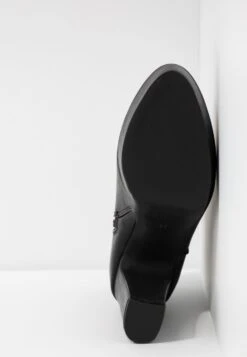 Anna Field Enkellaarsjes Met Hoge Hak - Black -Geselecteerde Modieuze Dameskledingwinkels 332781b121fb435ea8e45b02e32b8ac2