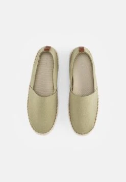 Pier One Rena Espadrille Unisex - Espadrilles - Olive -Geselecteerde Modieuze Dameskledingwinkels 37f61750ec004994b62ae6ddcfad1a43