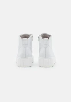 Gabor Comfort Sneakers Hoog - Weiss -Geselecteerde Modieuze Dameskledingwinkels 3ab8d79c186a42f69aae265e42c87013