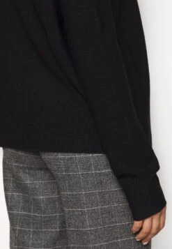 DRYKORN Liora - Trui - Schwarz -Geselecteerde Modieuze Dameskledingwinkels 3d8d7de74a5744b9be0e98118af4a622