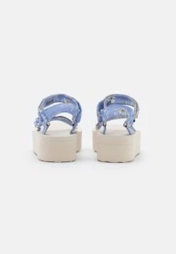 Teva Flatform Universal Gloriosa - Outdoorsandalen - Periwinkle -Geselecteerde Modieuze Dameskledingwinkels 4385ee86ba444ae1a02080758930175f