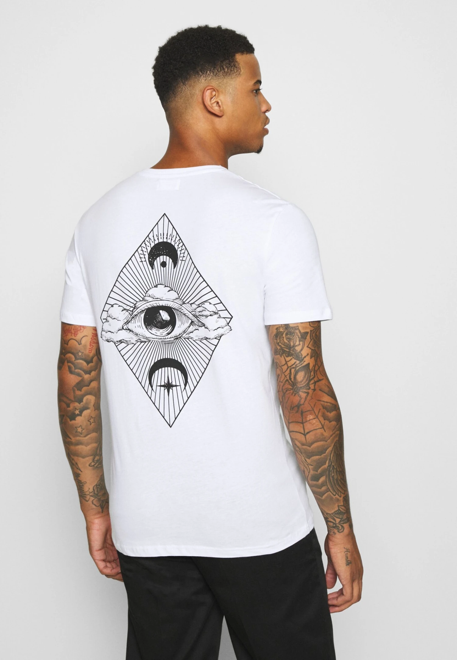 YOURTURN Eye Moon Tee Unisex - T-Shirt Print - White 1 YOURTURN Eye Moon Tee Unisex - T-Shirt Print - White