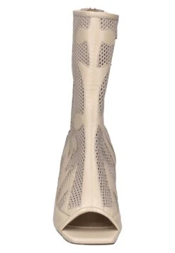 Gerry Weber Civita 09 - Cowboy-/Bikerlaarsjes - Creme -Geselecteerde Modieuze Dameskledingwinkels 4c45380c9c35435cb76e74b614afa7c2