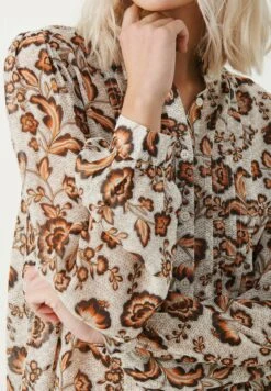 Part Two Viktorine - Overhemdblouse - Koi Japanese Flower Print -Geselecteerde Modieuze Dameskledingwinkels 4cc6857efc2c4303a4486d4b463def71