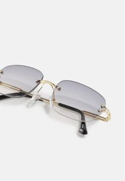 Jack & Jones Jacberlin Unisex - Zonnebril - Purple Magic -Geselecteerde Modieuze Dameskledingwinkels 4f95823acc6a4e6990b3941f848e3cb5