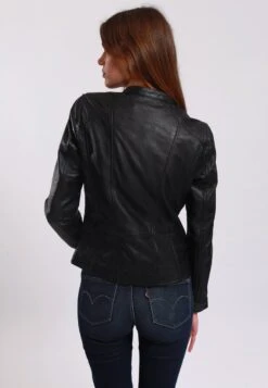 Lee Cooper Leren Jas - Black 6 Lee Cooper Leren Jas - Black -Geselecteerde Modieuze Dameskledingwinkels 604936cc1f8f4857b9b82072211f5c18