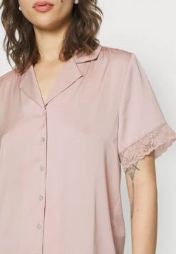 Anna Field Gift Box Pj Set - Pyjama - Pink -Geselecteerde Modieuze Dameskledingwinkels 6091342c8ed742cbb30f14c15208d136