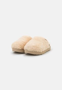 Ugg Fuzz Sugar - Pantoffels - Natural 8 Ugg Fuzz Sugar - Pantoffels - Natural -Geselecteerde Modieuze Dameskledingwinkels 68a7357dd5024699a556a79d2aed1ace