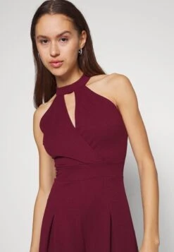 Wal G Arry Wide Leg- Jumpsuit - Wine -Geselecteerde Modieuze Dameskledingwinkels 6f6a6dc081a0499682a0ee085950a971