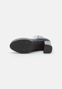 Even&Odd Enkellaarsjes Met Plateauzool - Dark Blue -Geselecteerde Modieuze Dameskledingwinkels 7a58b85970ff4f2abd7f3320802cc181