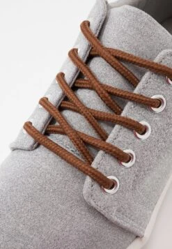 Pier One Unisex - Sneakers Laag - Light Grey -Geselecteerde Modieuze Dameskledingwinkels 8956e04325d546cdaaf9eb7ba229d6e9