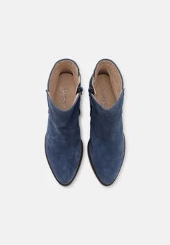 Gabor Comfort Korte Laarzen - Jeans -Geselecteerde Modieuze Dameskledingwinkels 8fe84127acb448fc8c5857460a4cb8a6