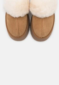 Ugg Funkette - Pantoffels - Chestnut -Geselecteerde Modieuze Dameskledingwinkels 9306b3661e5d4014a937d49ca8b0ac7e
