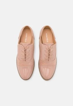 Veterschoenen - Rose Gold -Geselecteerde Modieuze Dameskledingwinkels a8b360f214fb42b092ad1dd0f0ba3e67
