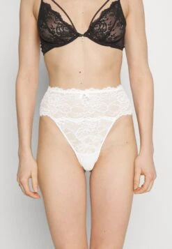 Anna Field 5 Pack - String -Red -Geselecteerde Modieuze Dameskledingwinkels c5111b68e75a4a1db36fc7df1394860a