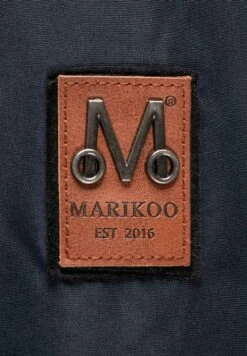 Marikoo Kamii - Winterjas - Dark Blue -Geselecteerde Modieuze Dameskledingwinkels c7ec6ed644a24c8e9dcb8cde096295ec