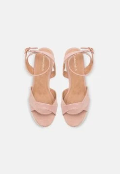 Anna Field Sandalen Met Sleehak - Light Pink -Geselecteerde Modieuze Dameskledingwinkels c8ee9aff0bc84c789f7d0d35af213f13