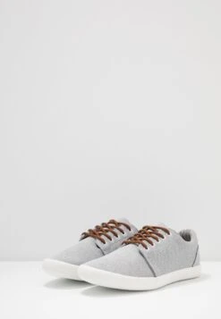 Pier One Unisex - Sneakers Laag - Light Grey -Geselecteerde Modieuze Dameskledingwinkels d4abf33656024362baf9be7350ecaf62