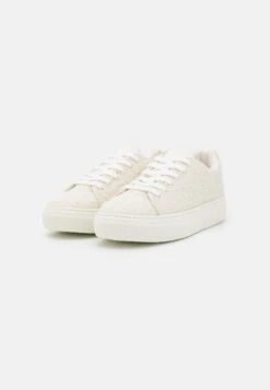 Sneakers Laag - Off-White -Geselecteerde Modieuze Dameskledingwinkels eb7b164418c8464a827b0708f40bc634