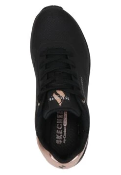 Sneakers Laag - Zwart -Geselecteerde Modieuze Dameskledingwinkels ee07305112da4cee8ffc5c24f953865a